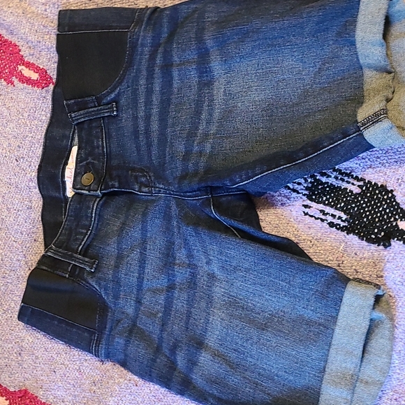 Isabel maternity Bermuda shorts size 4 - Picture 1 of 10